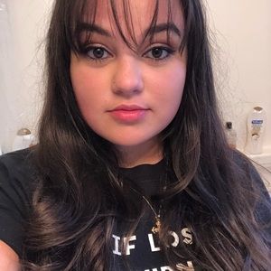 Meet your Posher, Terina